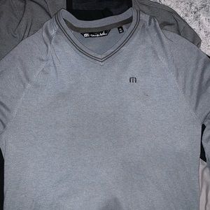 Very well taken care of golf sweater.